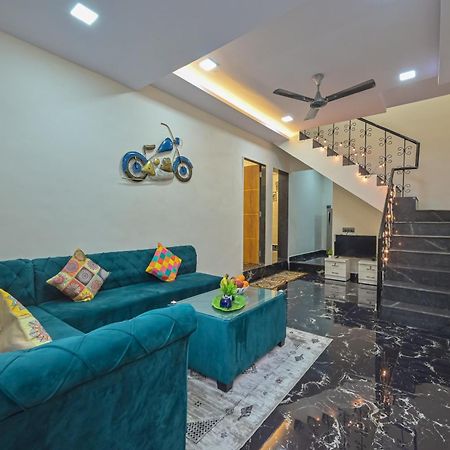 לונבלה Empyrean Stay Ll 3Bhk Ll Marshall Villa Ll Large Pool Ll Ac Ll מראה חיצוני תמונה