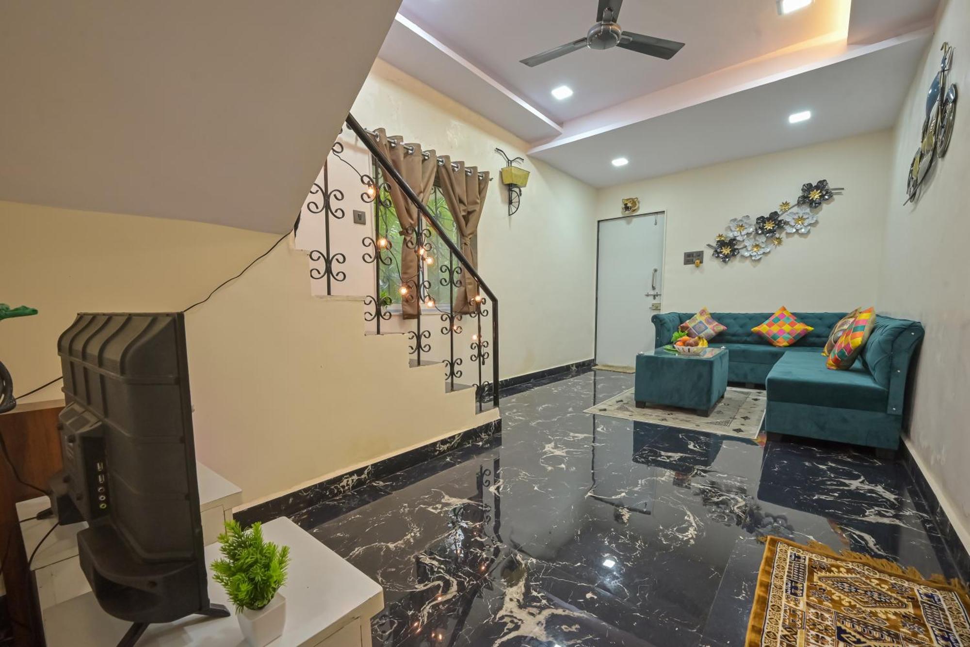 לונבלה Empyrean Stay Ll 3Bhk Ll Marshall Villa Ll Large Pool Ll Ac Ll מראה חיצוני תמונה