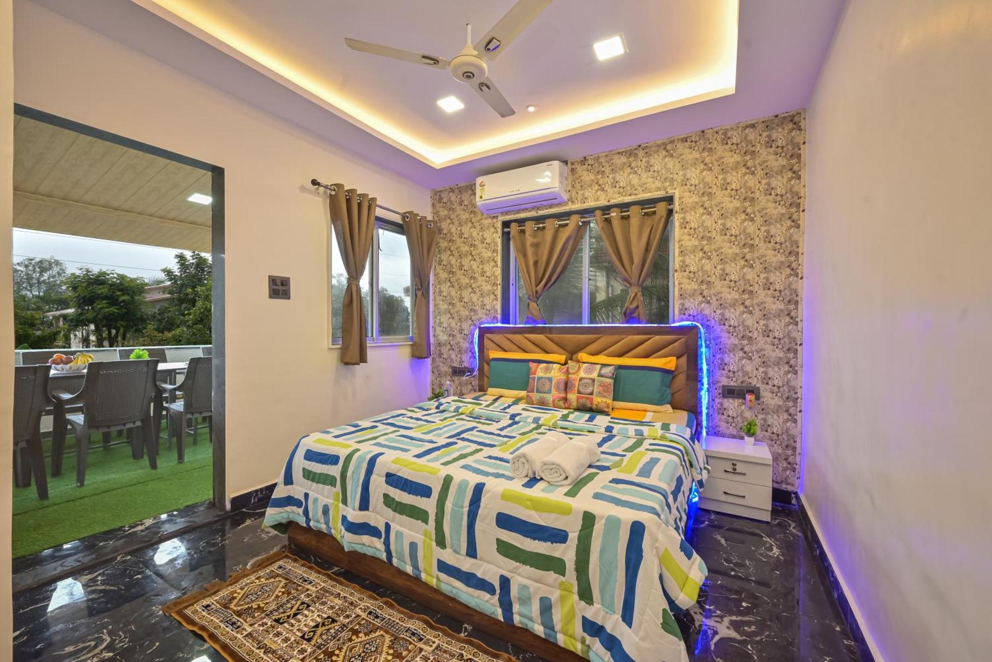 לונבלה Empyrean Stay Ll 3Bhk Ll Marshall Villa Ll Large Pool Ll Ac Ll מראה חיצוני תמונה