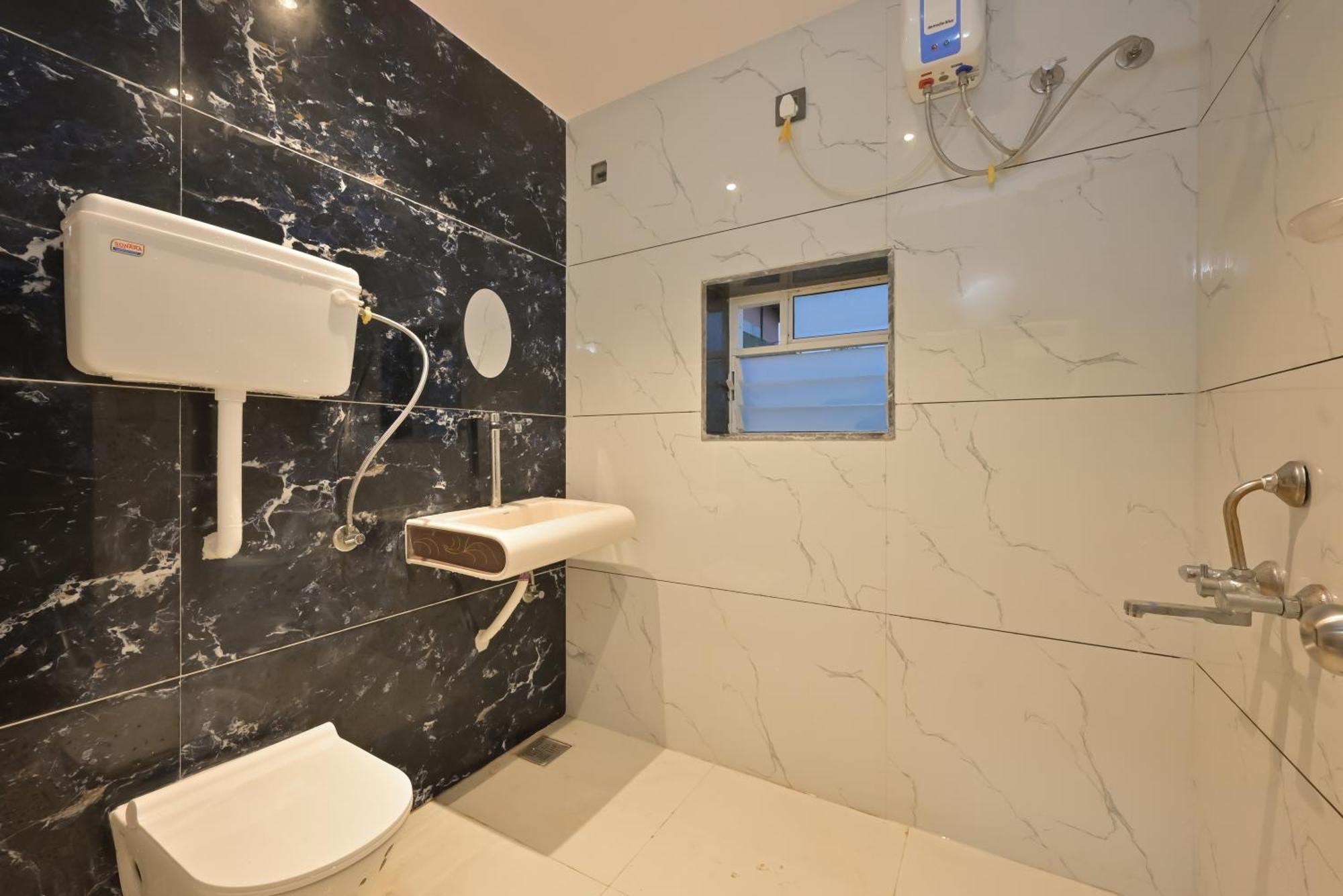 לונבלה Empyrean Stay Ll 3Bhk Ll Marshall Villa Ll Large Pool Ll Ac Ll מראה חיצוני תמונה