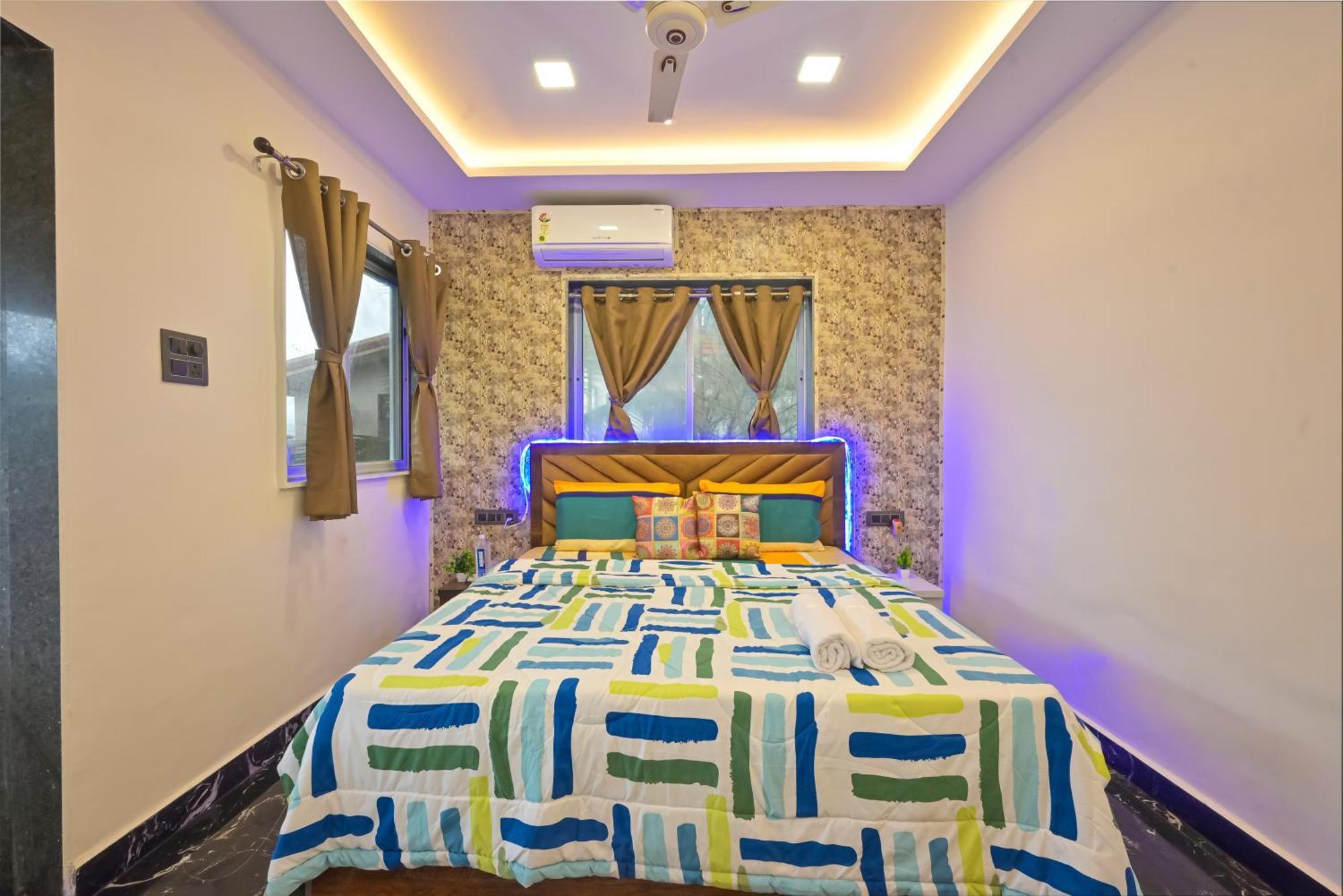לונבלה Empyrean Stay Ll 3Bhk Ll Marshall Villa Ll Large Pool Ll Ac Ll מראה חיצוני תמונה