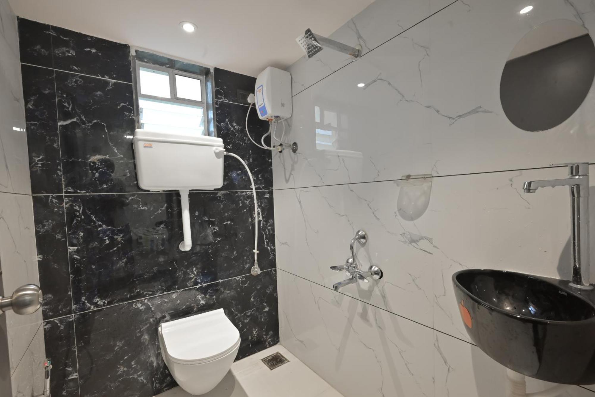 לונבלה Empyrean Stay Ll 3Bhk Ll Marshall Villa Ll Large Pool Ll Ac Ll מראה חיצוני תמונה