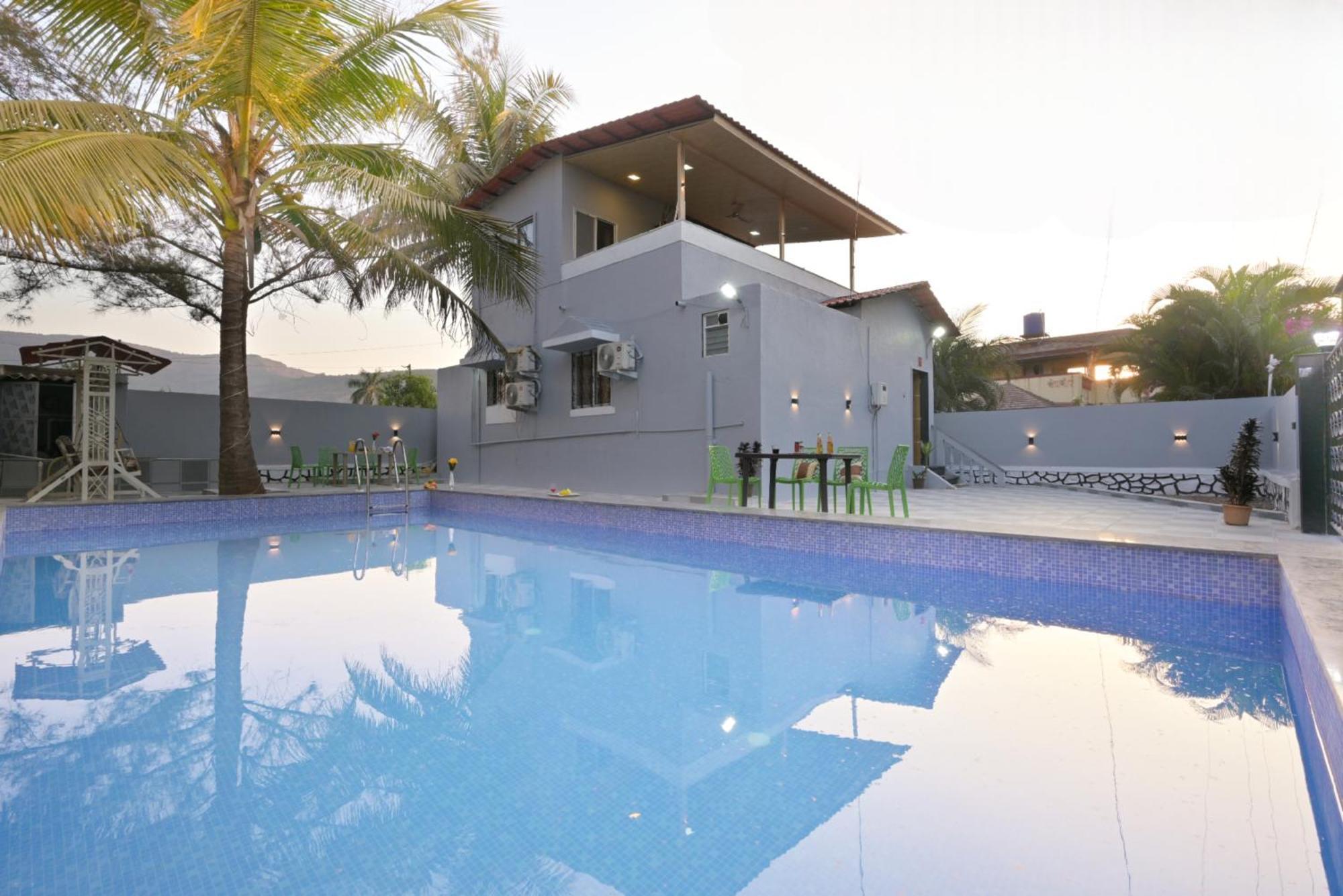 לונבלה Empyrean Stay Ll 3Bhk Ll Marshall Villa Ll Large Pool Ll Ac Ll מראה חיצוני תמונה