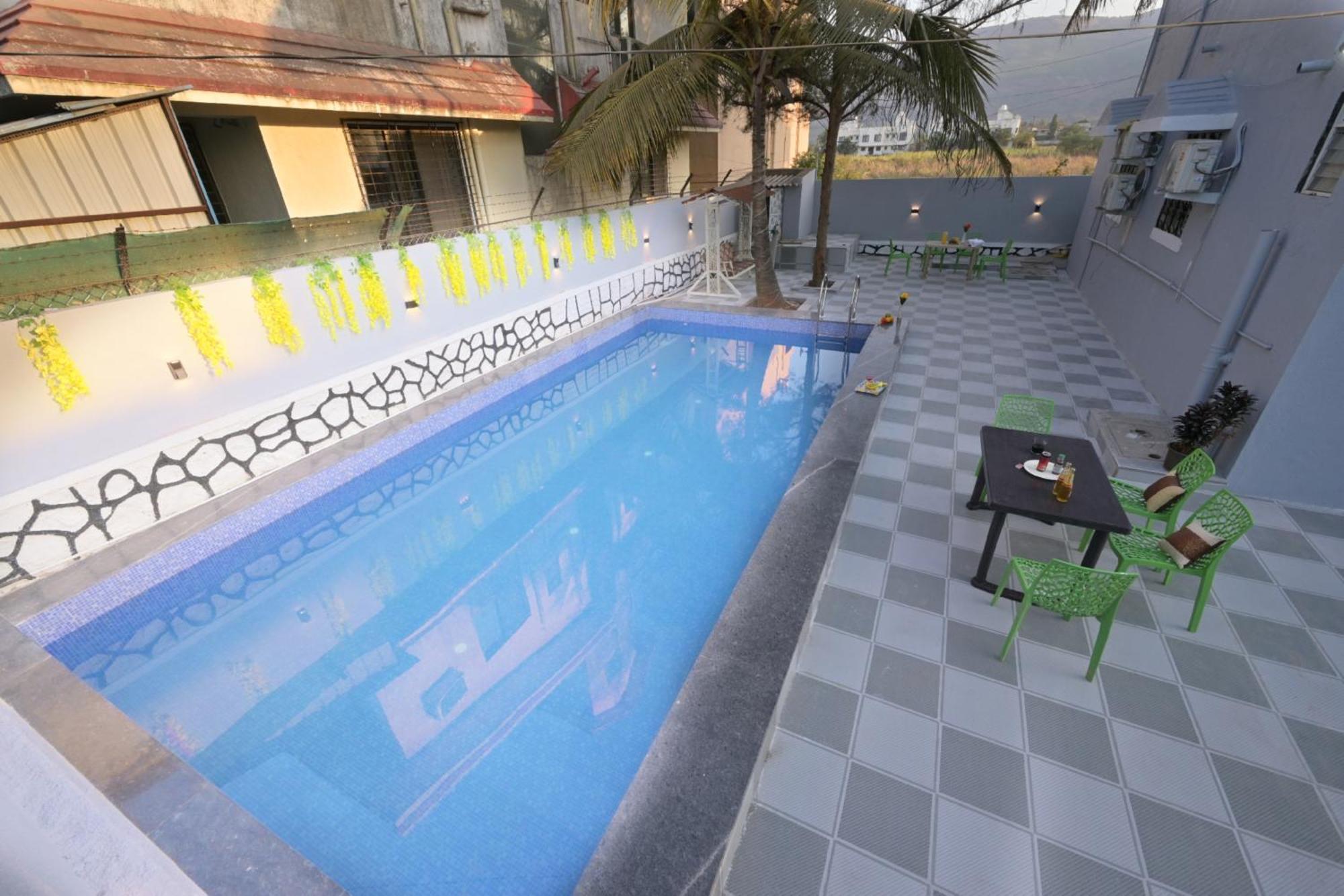 לונבלה Empyrean Stay Ll 3Bhk Ll Marshall Villa Ll Large Pool Ll Ac Ll מראה חיצוני תמונה